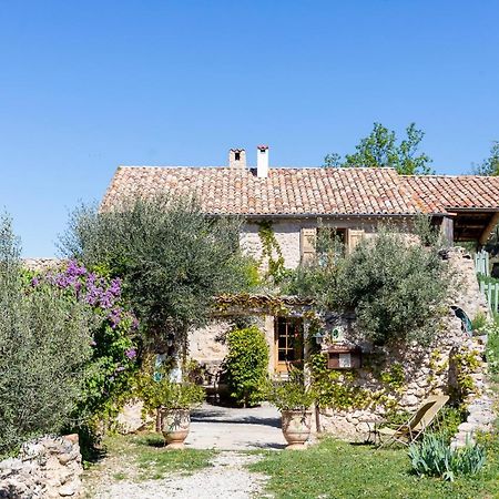 La Ferme Du Petit Segries Bed And Breakfast Мустие Сен Мари Екстериор снимка