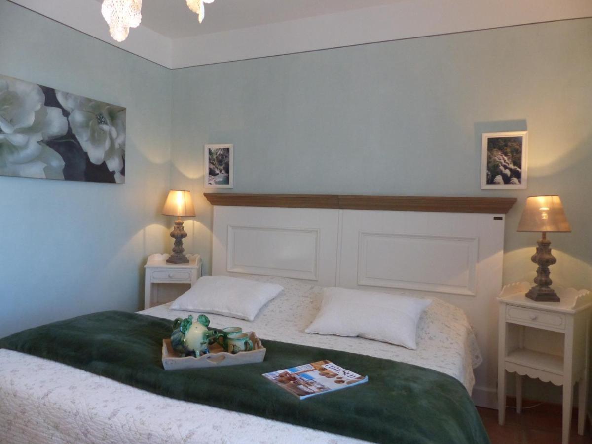 La Ferme Du Petit Segries Bed And Breakfast Мустие Сен Мари Екстериор снимка