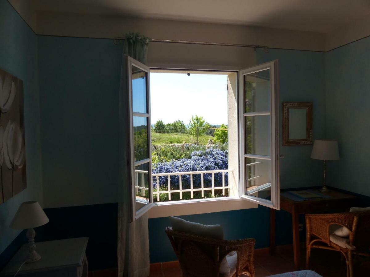 La Ferme Du Petit Segries Bed And Breakfast Мустие Сен Мари Екстериор снимка